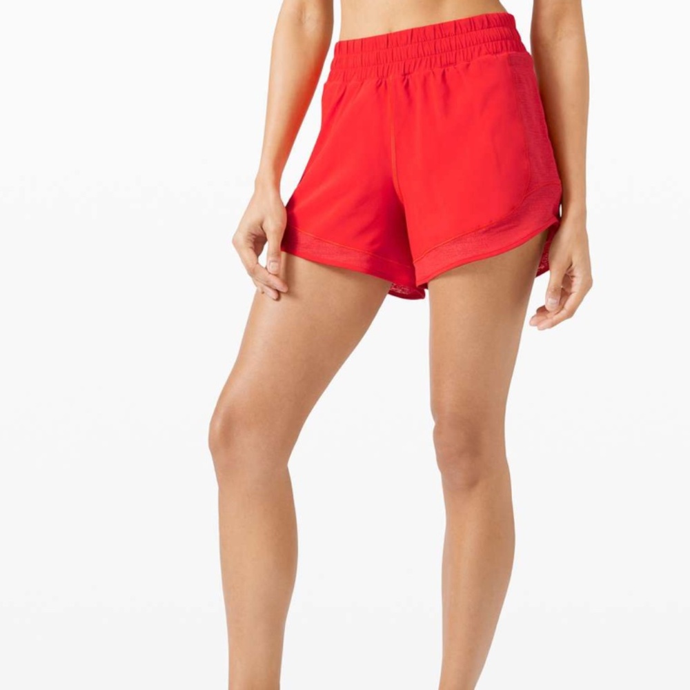 Lululemon Hotty Hot High Rise Short 4" *Mesh